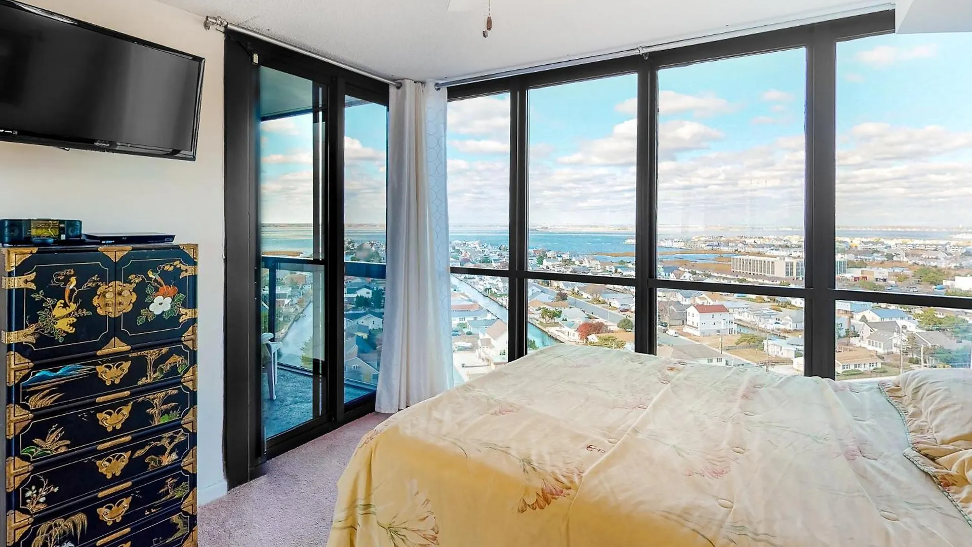 Golden Sands Ocean City
