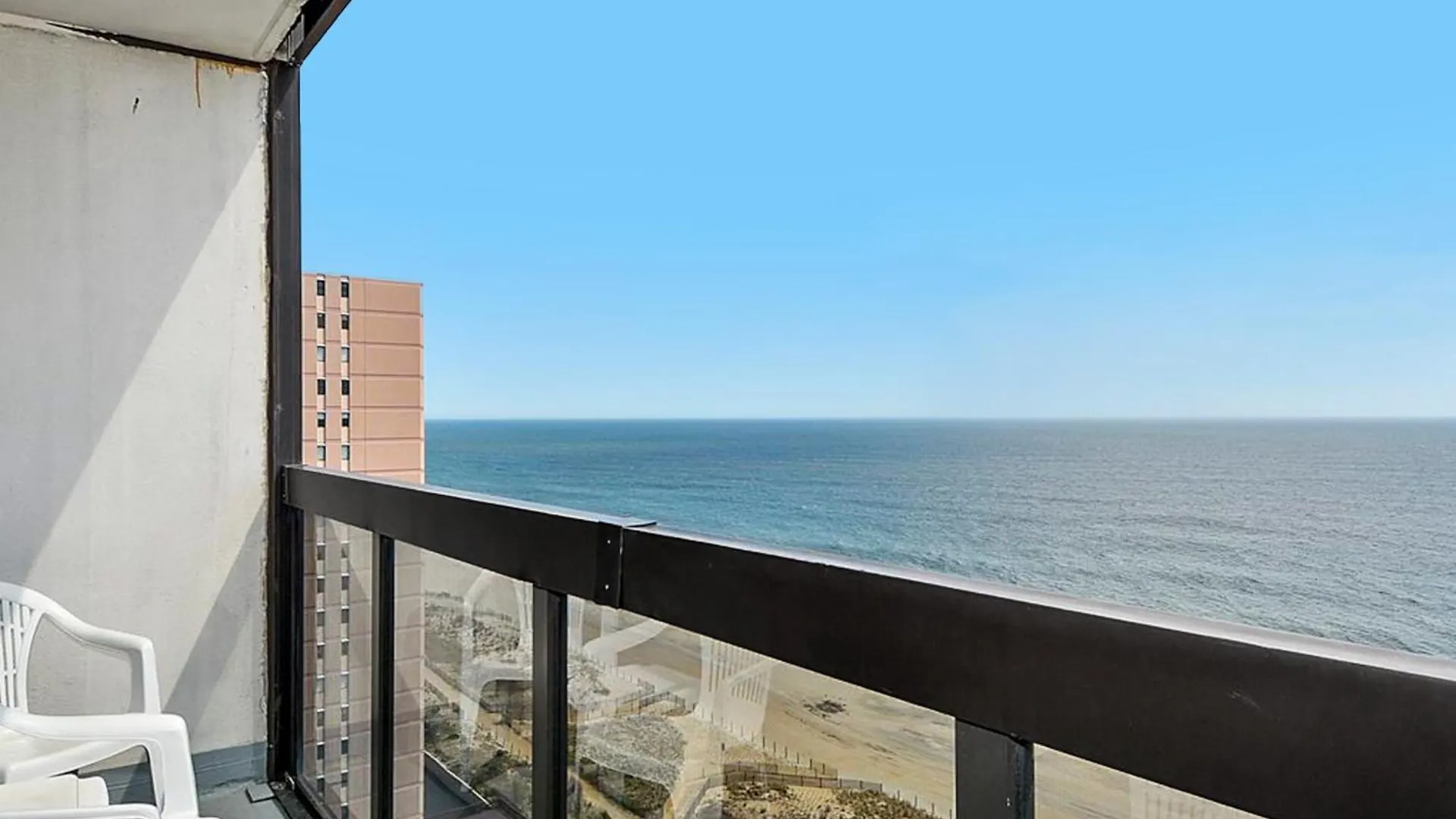 Golden Sands Ocean City 0*,